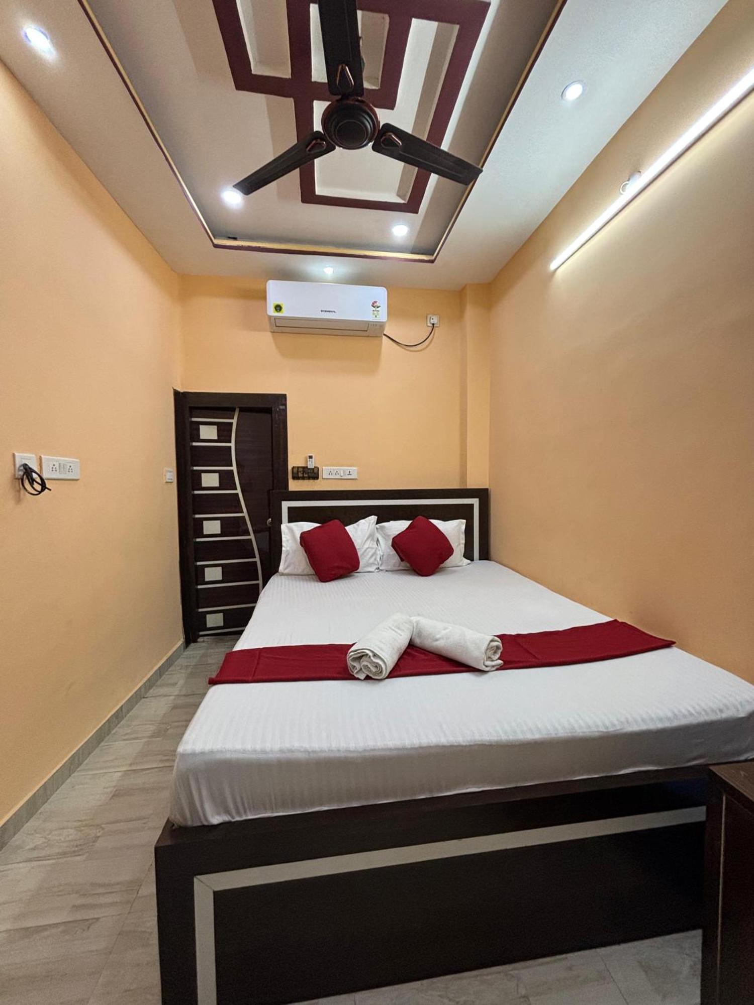 Hotel O Marquis Guest House Calcutta Extérieur photo
