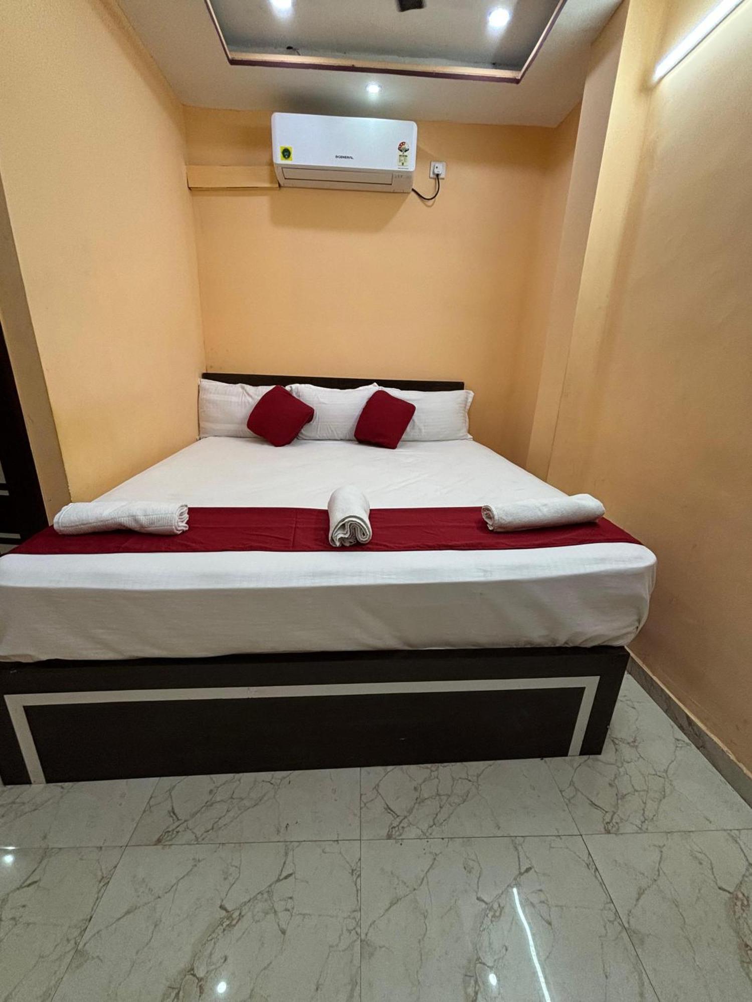 Hotel O Marquis Guest House Calcutta Extérieur photo