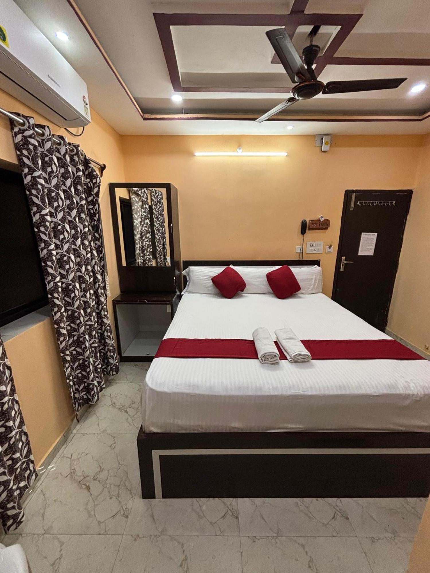 Hotel O Marquis Guest House Calcutta Extérieur photo