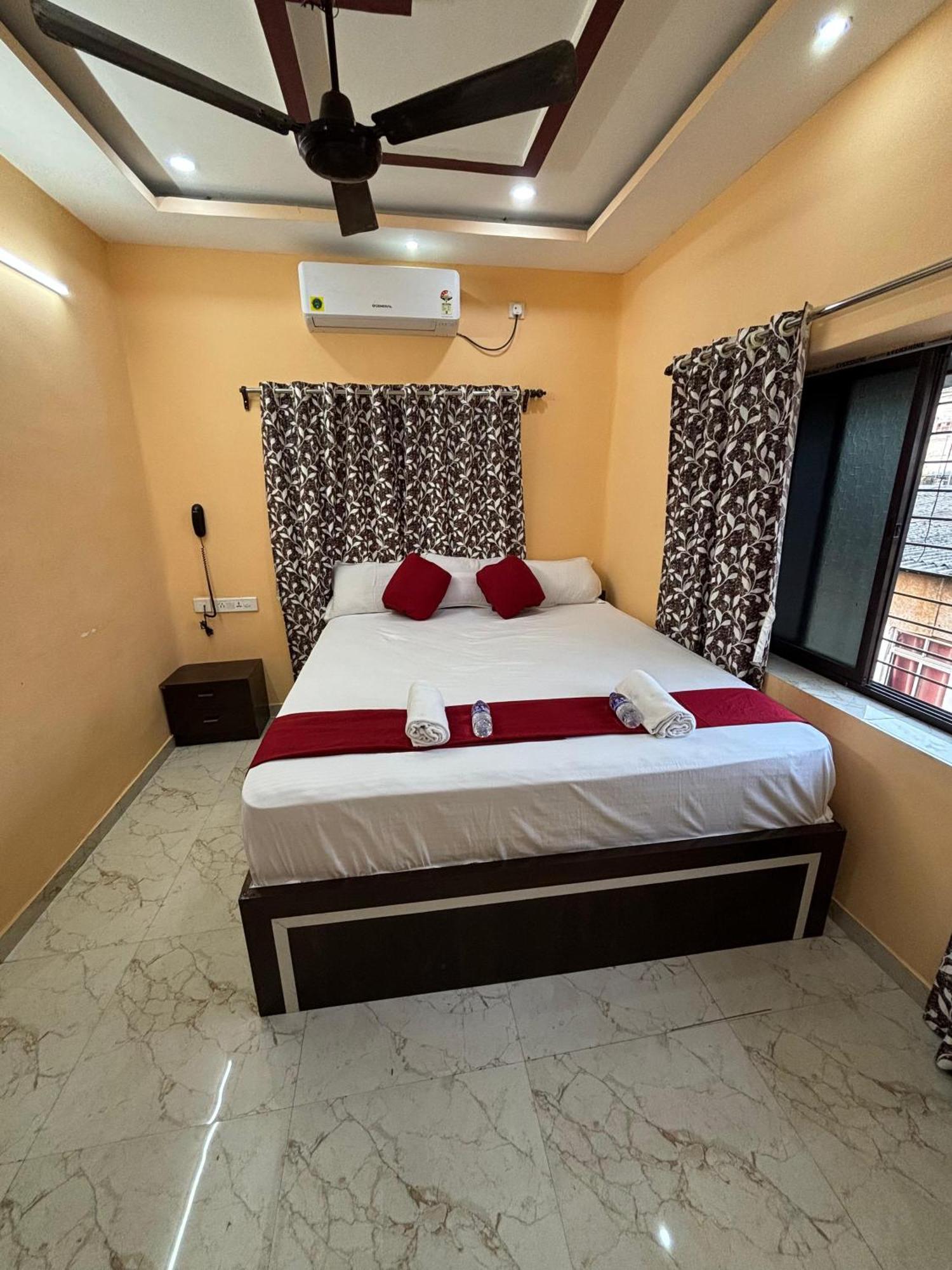 Hotel O Marquis Guest House Calcutta Extérieur photo